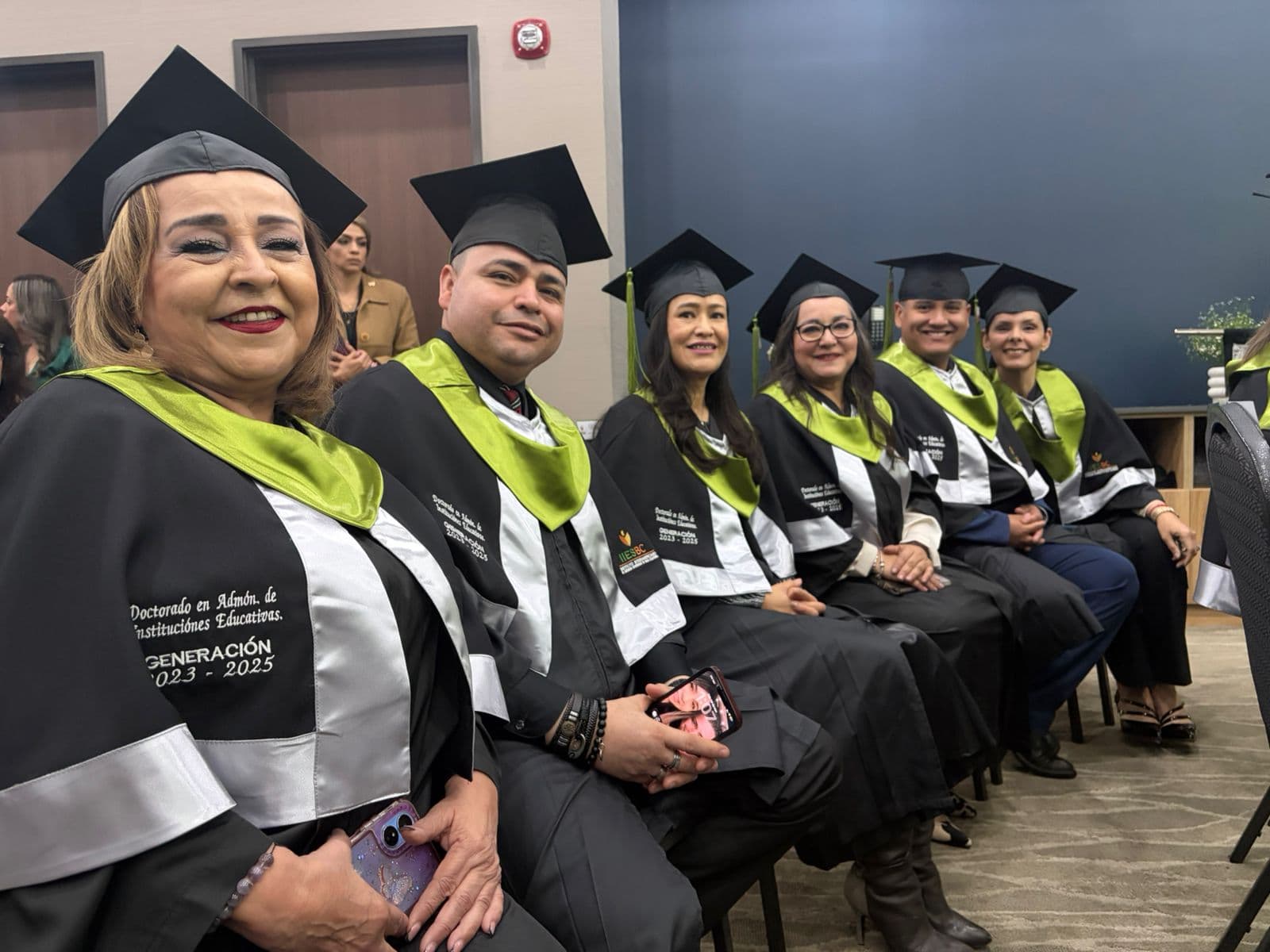 GRADUACIÓN IV GENERACIÓN DOCTORADO EN ADMINISTRACIÓN DE INSTITUCIONES EDUCATIVAS 2023-2025 - Foto 7