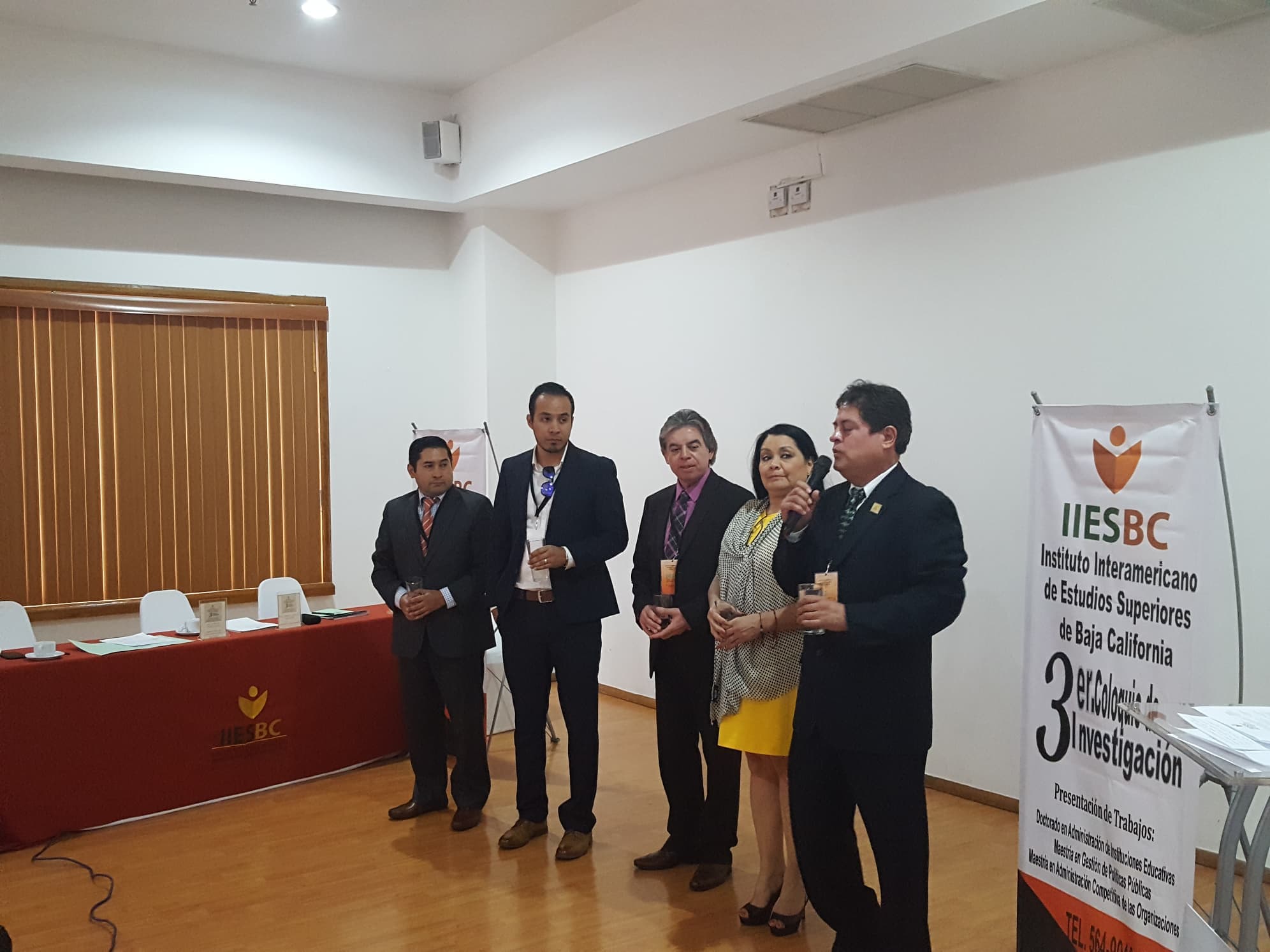 3ER. COLOQUIO DE INVESTIGACIÓN - Foto 1