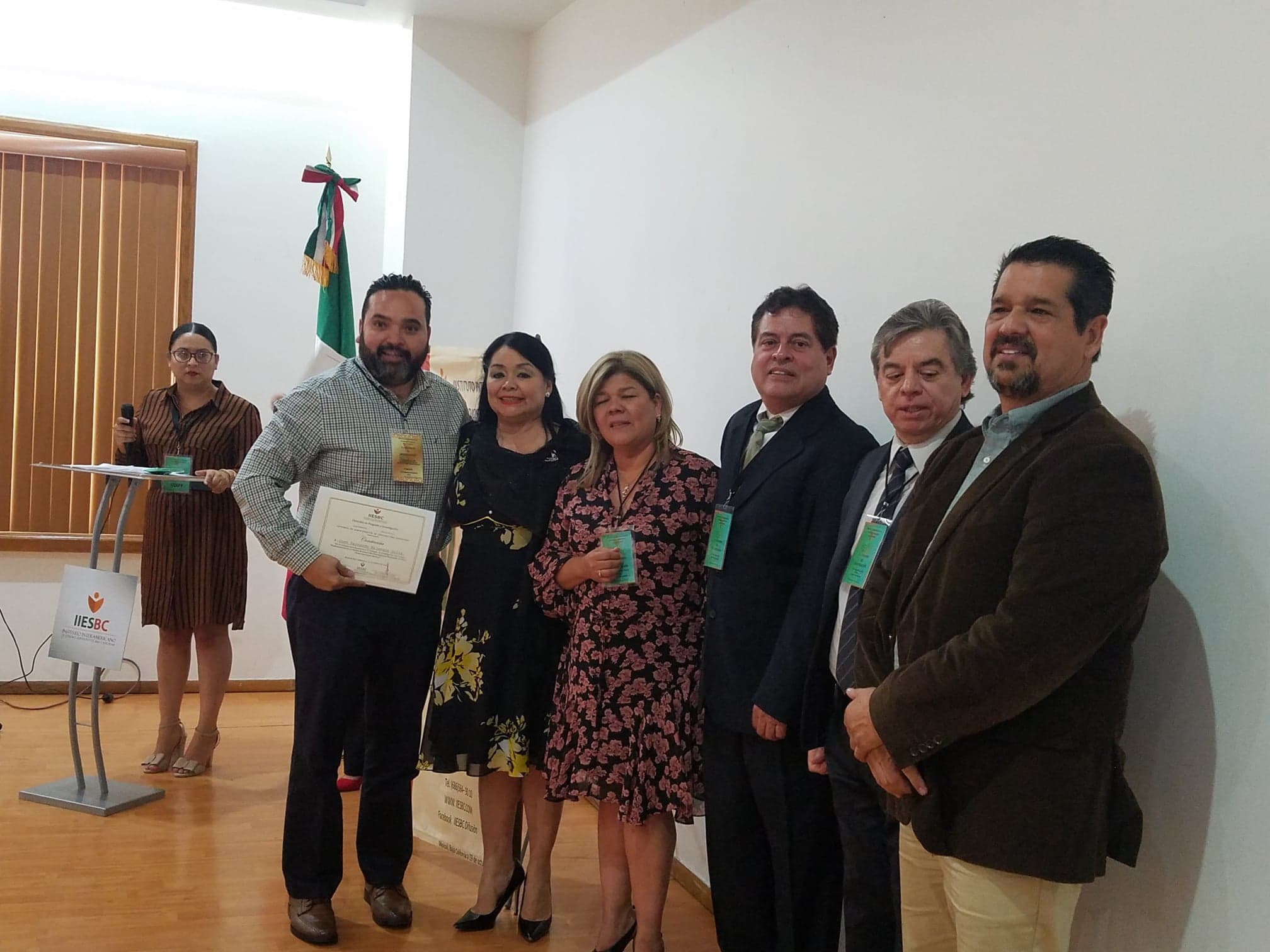 IV COLOQUIO DE INVESTIGACIÓN - Foto 14