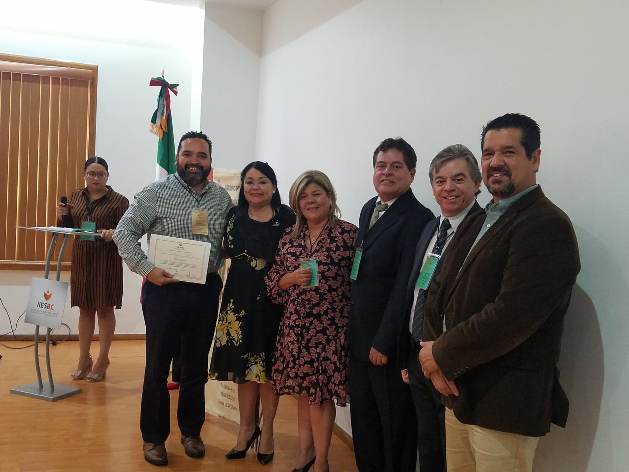 IV COLOQUIO DE INVESTIGACIÓN - Foto 9