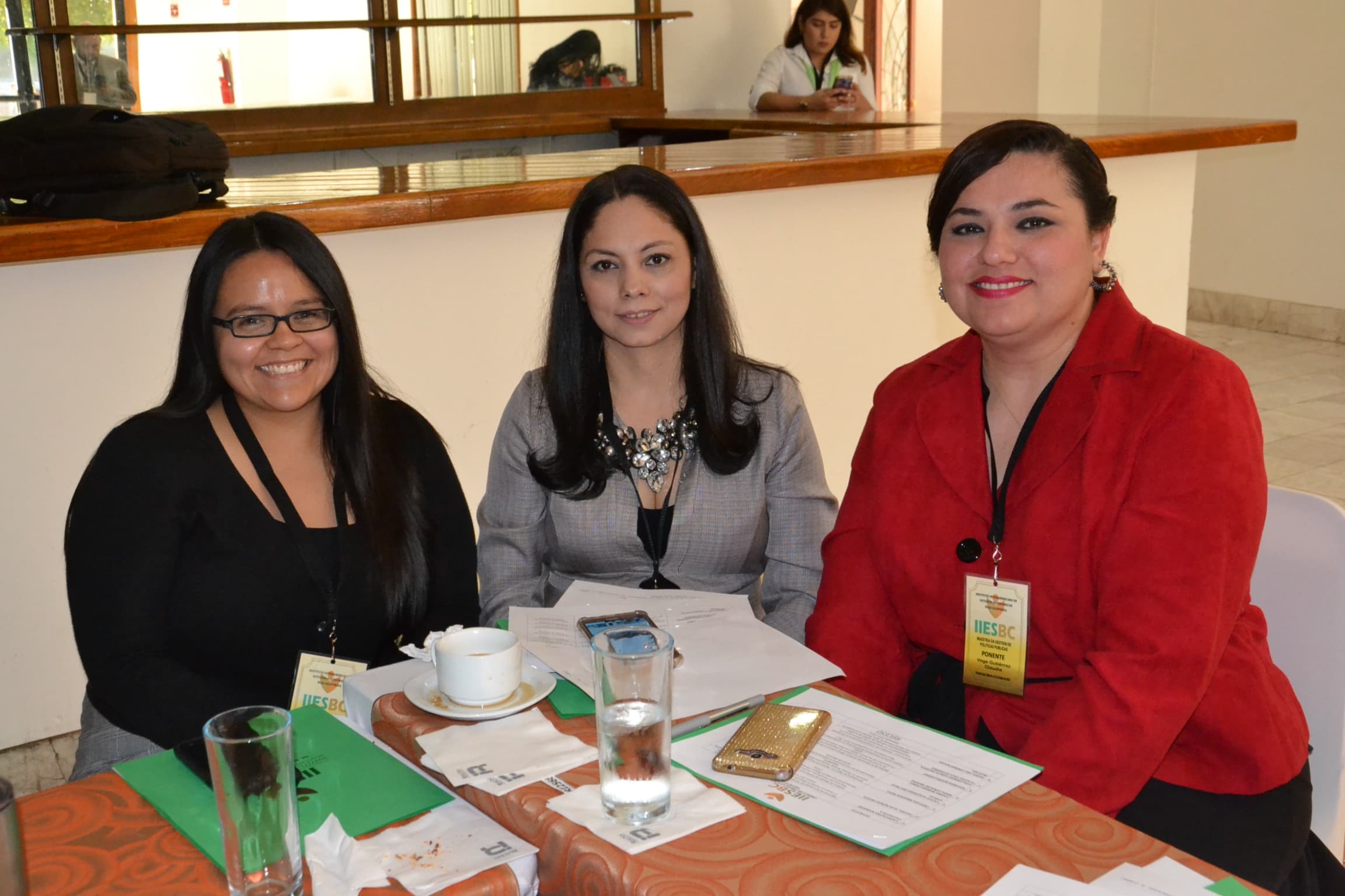 3ER. COLOQUIO DE INVESTIGACIÓN - Foto 3