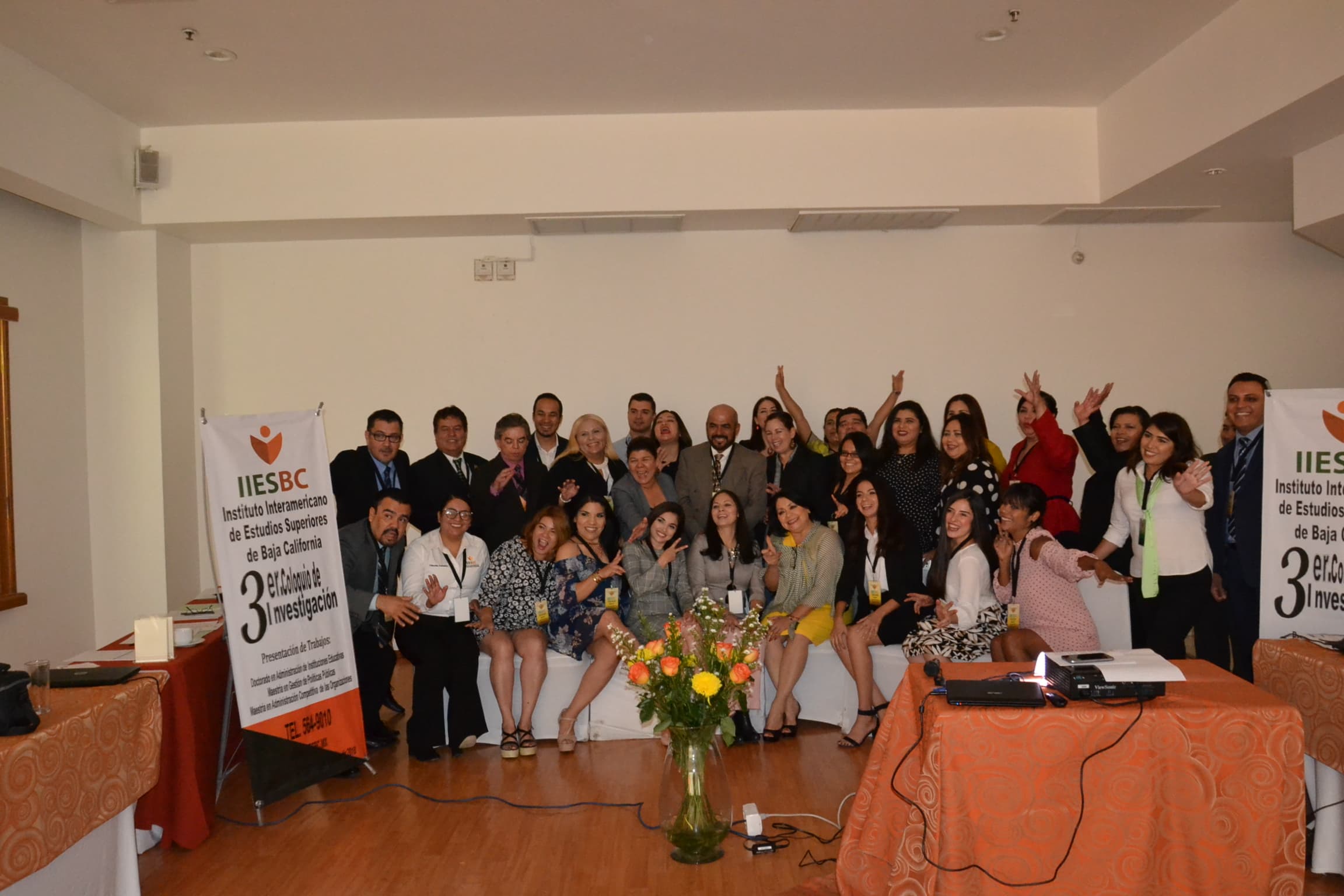 3ER. COLOQUIO DE INVESTIGACIÓN - Foto 8