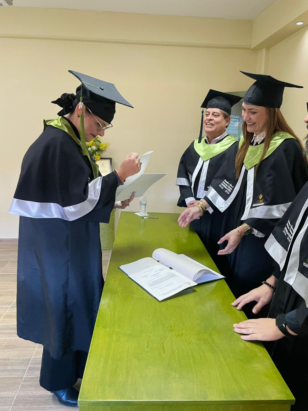 JORNADA DE TITULACIÓN DE DOCTORADO- V GENERACIÓN - Foto 3